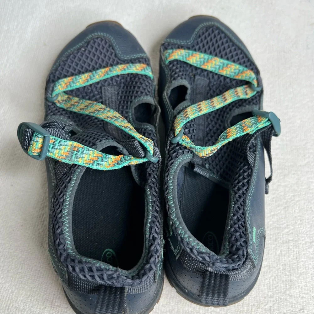 Chaco Odyssey Water Shoes Kids Unisex Junior Size 6 Navy Blue